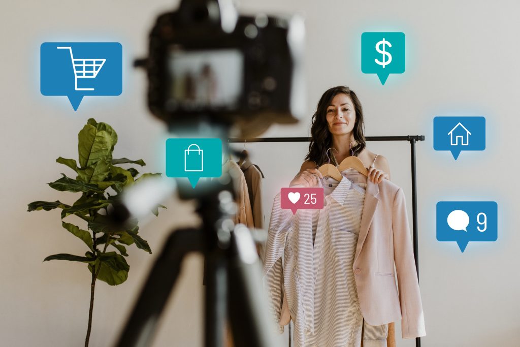 alt="Live shopping y social commerce como tendencias marketing 2026"